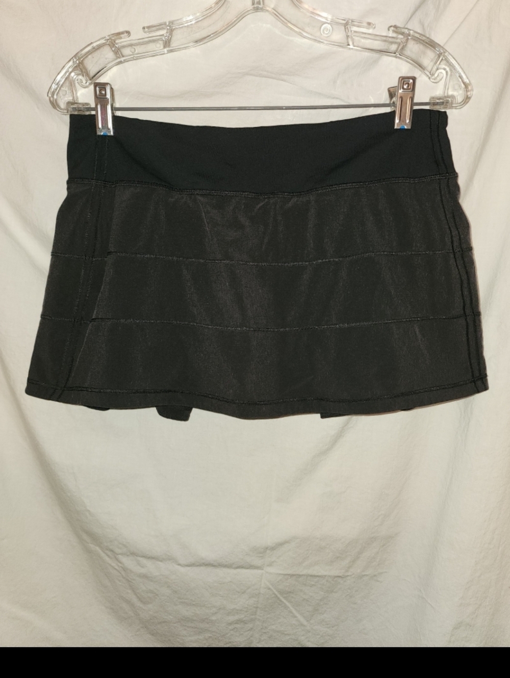 Lululemon womens size 8 medium black skort